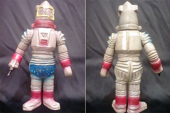 新入荷 ユートム 28日までの価格1968年製ウルトラセブンに登場「地底