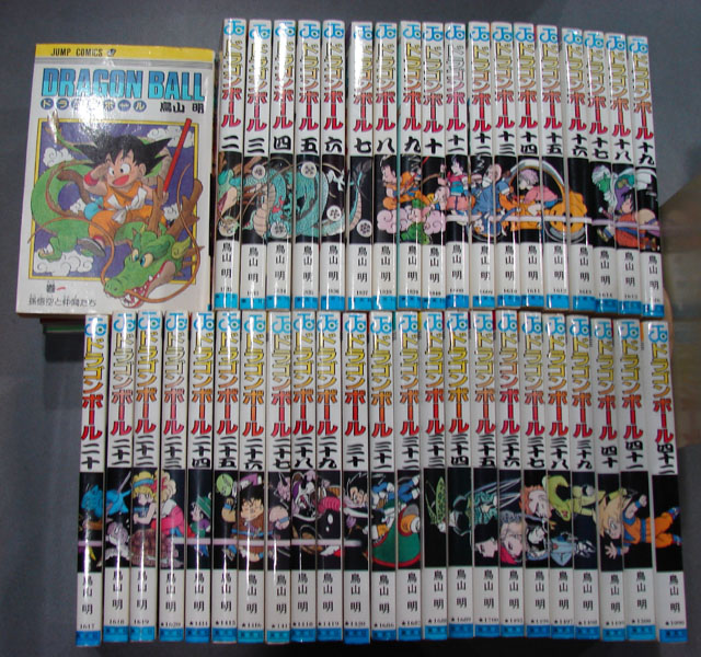 まんだらけ うめだ店 2f コミックスコーナー ドラゴンボール 全巻初版セット お出しします まんだらけトピックス